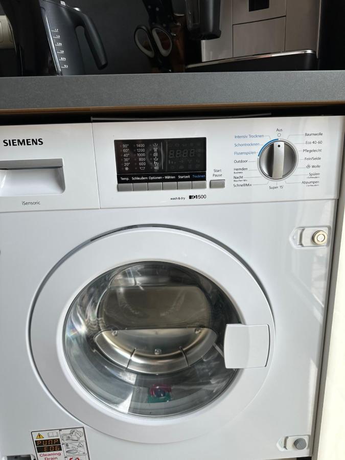 Апартаменты Traumhafte Haushaelfte Mit Kamin, Garten & Whirlpool Берлин Экстерьер фото